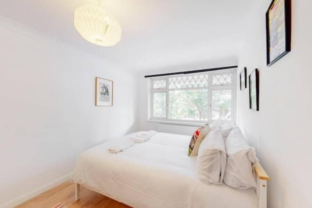 Case de vacanță Modern 4 Bedroom In Kings Cross With Garden Londra