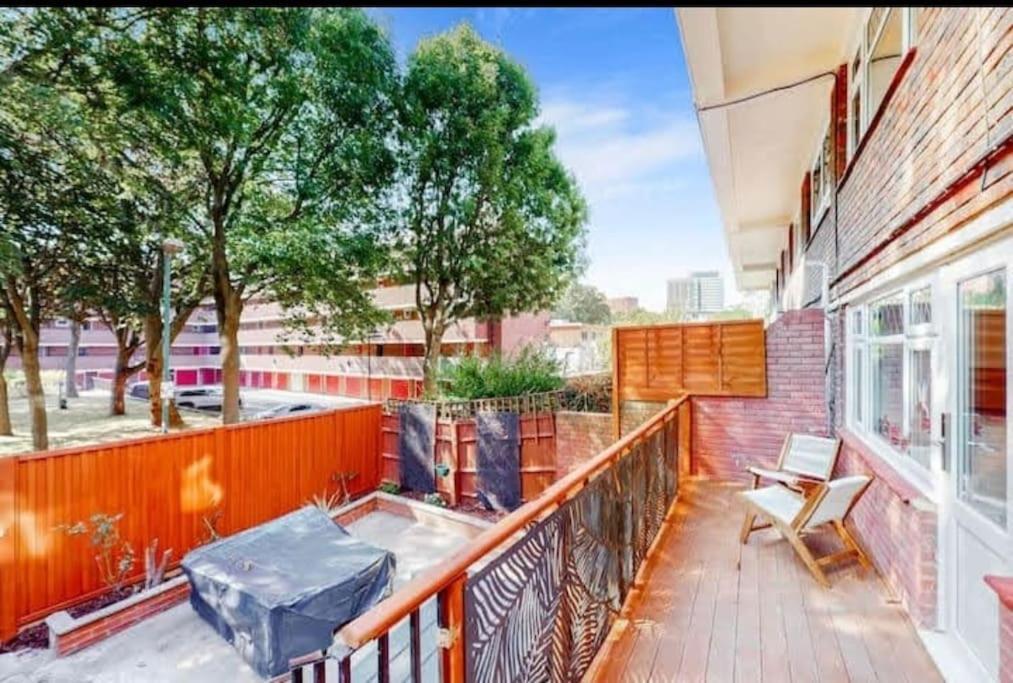 Case de vacanță Modern 4 Bedroom In Kings Cross With Garden