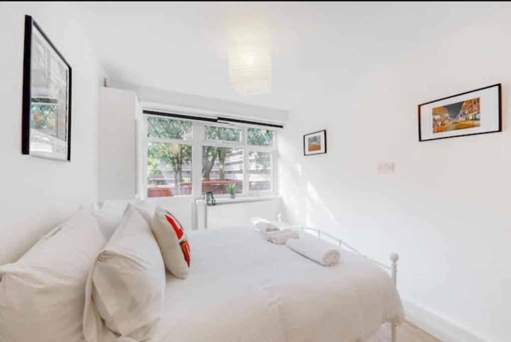 Case de vacanță Modern 4 Bedroom In Kings Cross With Garden *